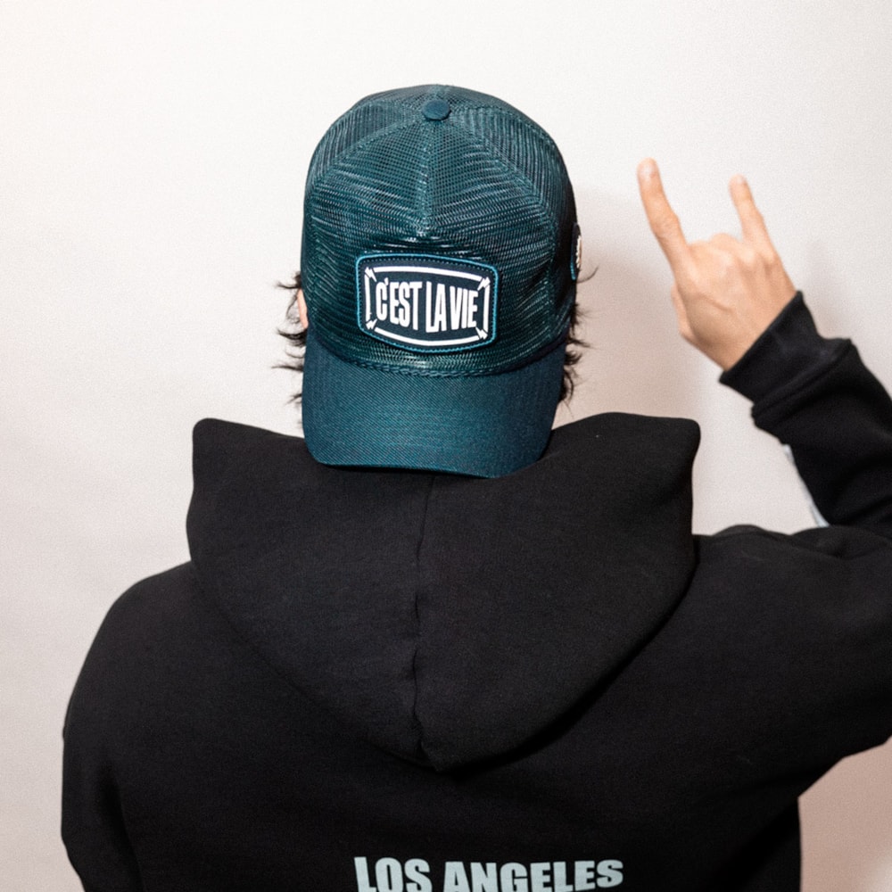 Boné Urban Dark Blue Mesh Trucker