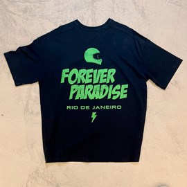 Camiseta Oversized Urban Paradise Preta